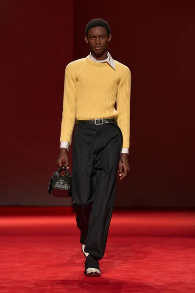 Look 51